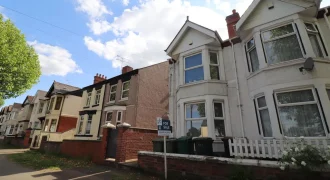 8 bed property for sale